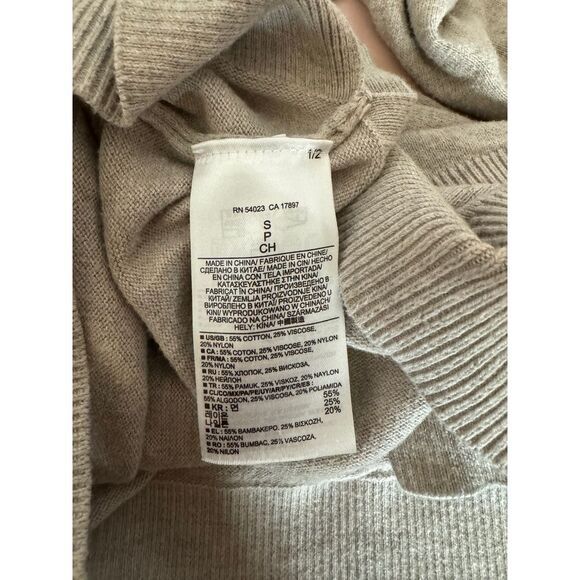Women's lightweight tan Banana Republic sweater size small - Picture 5 of 5